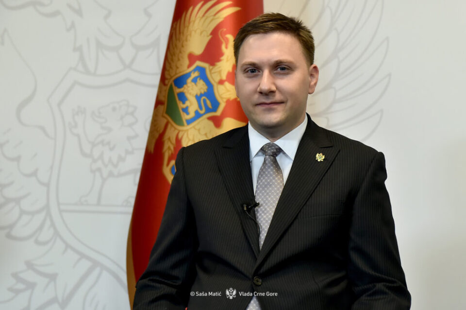 Ministar zdravlja dr Vojislav Šimun