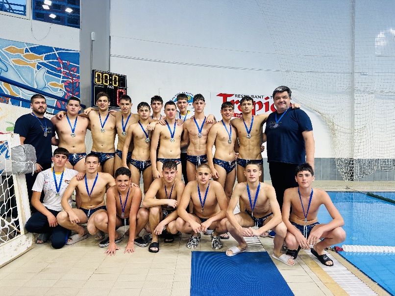 Mladi vaterpolisti Jadrana sa medaljama