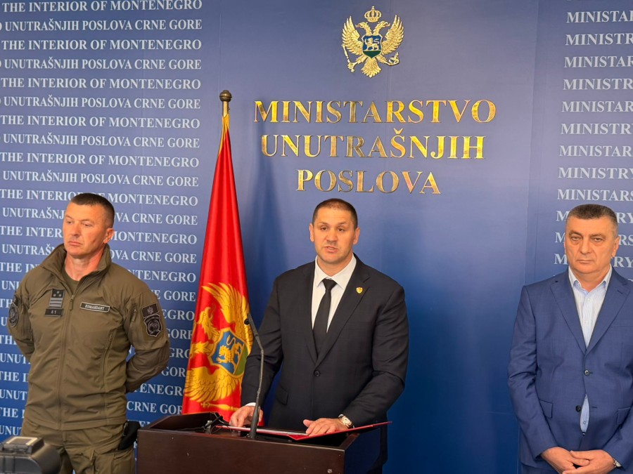 Policijska akcija na ulici