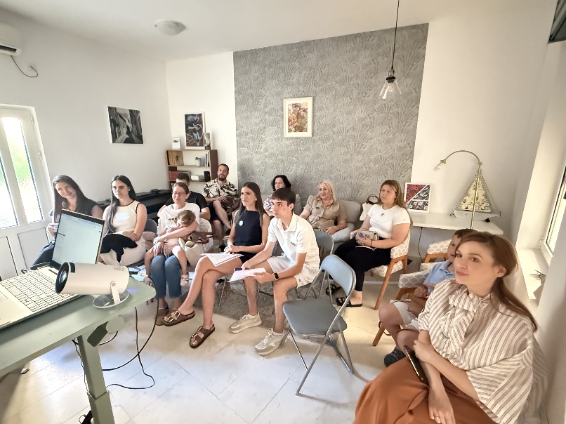 Mladi u Risnu na prezentaciji projekta o lokalnom nasljeđu