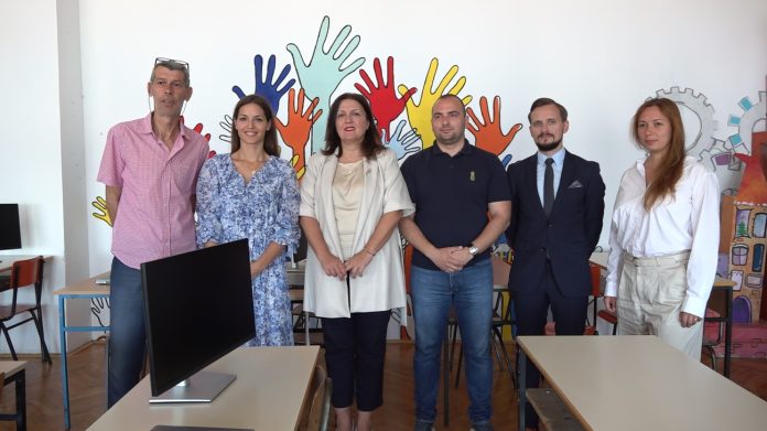 Uručenje donacije računarske opreme u SMŠ Ivan Goran Kovačić
