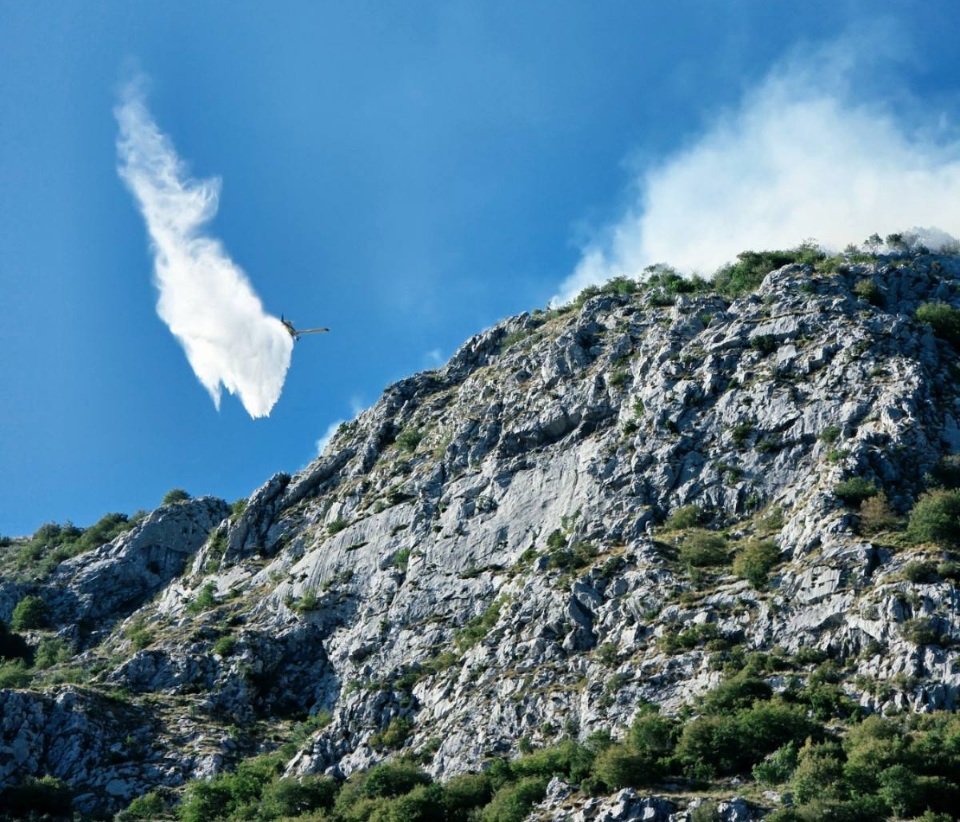 Požar na Orjenu iznad Herceg Novog