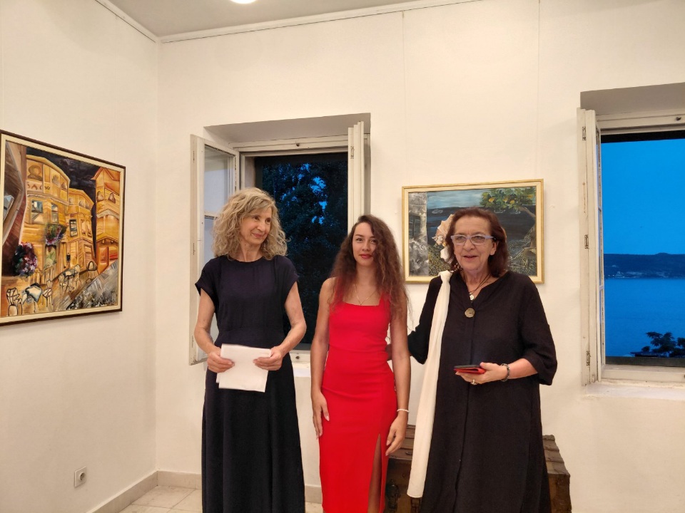 Postavka izložbe Industrija snova u galeriji Sue Ryder
