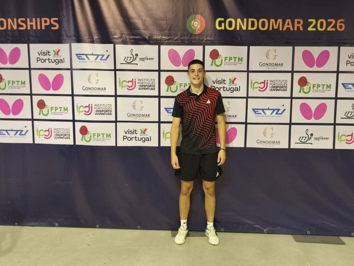 Stefan Radonjić i Jakša Krivokapić za stolom