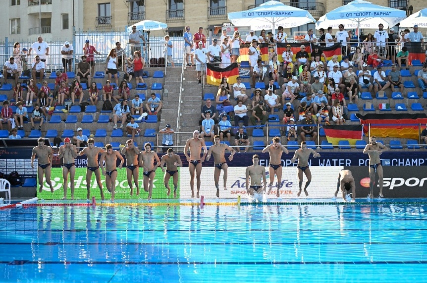 Ženska vaterpolo reprezentacija Crne Gore