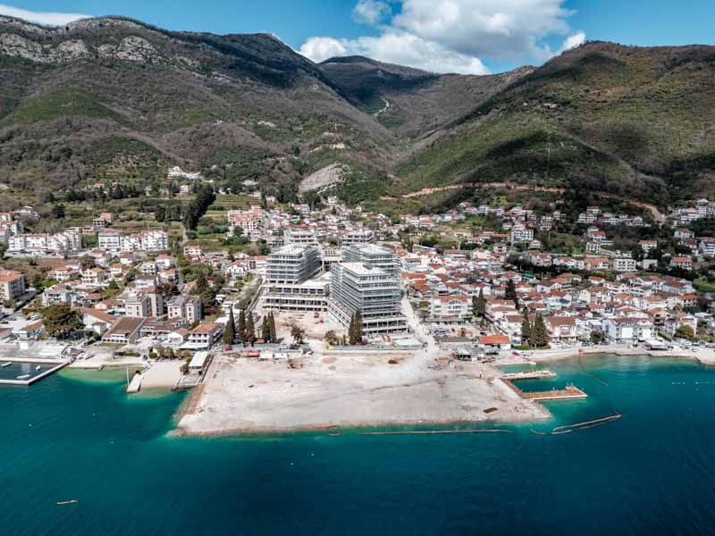 Radovi na obali u Baošićima