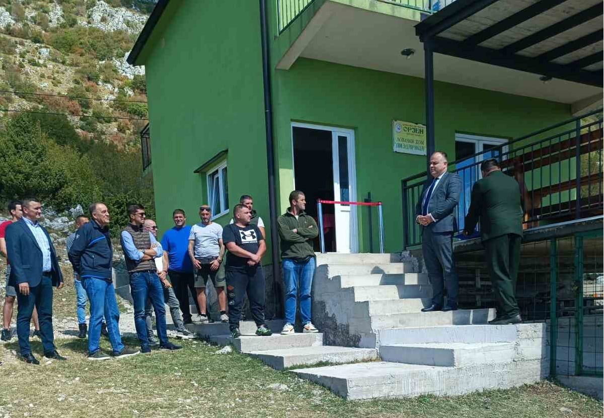 Otvaranje lovačkog doma Dizdarica