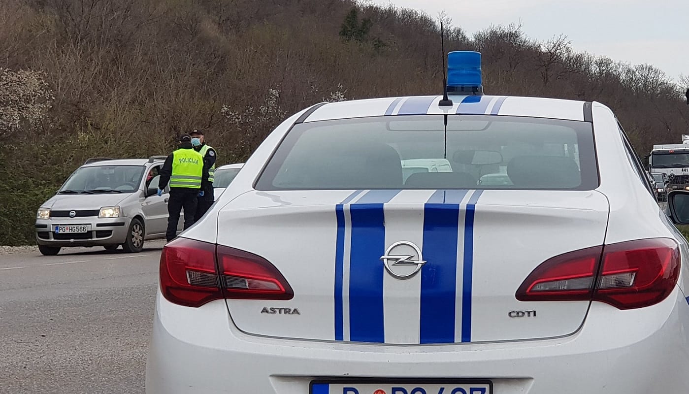 Policijsko vozilo